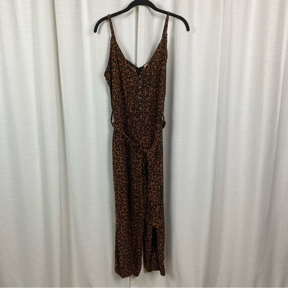 American Eagle Brown Leopard Print Wide Leg Cropped Jumpsuit Sz.M NWT - Picture 3 of 15